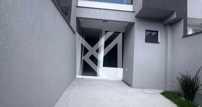 Sobrado à venda no bairro Bairro Areias - Camboriú/SC