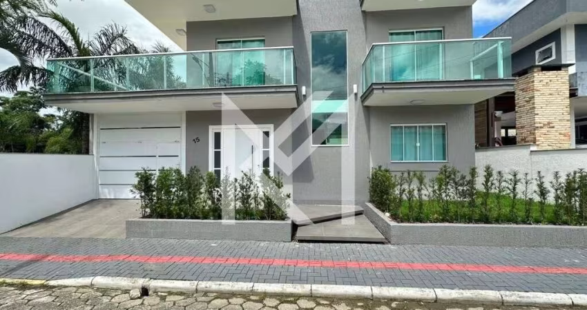 Casa Alto Padrão em Casa Branca, Itapema/SC