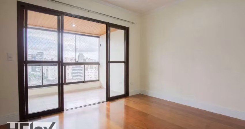 Apartamento 102 m2 - 3 quartos sendo 1 suíte - 2 vagas de garagem - Vila Nova Conceição - SP.