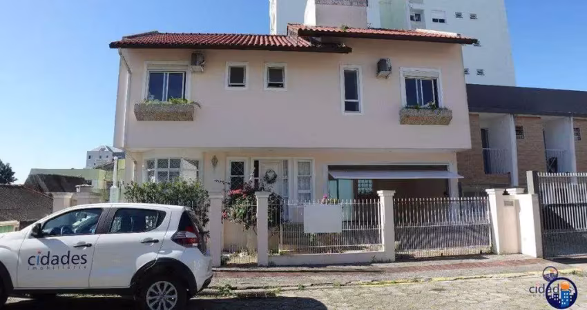 Casa com 4 quartos à venda no Estreito, Florianópolis 