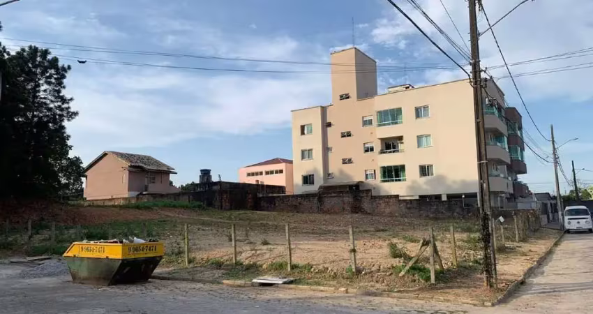 Terreno à venda no Areias, São José 