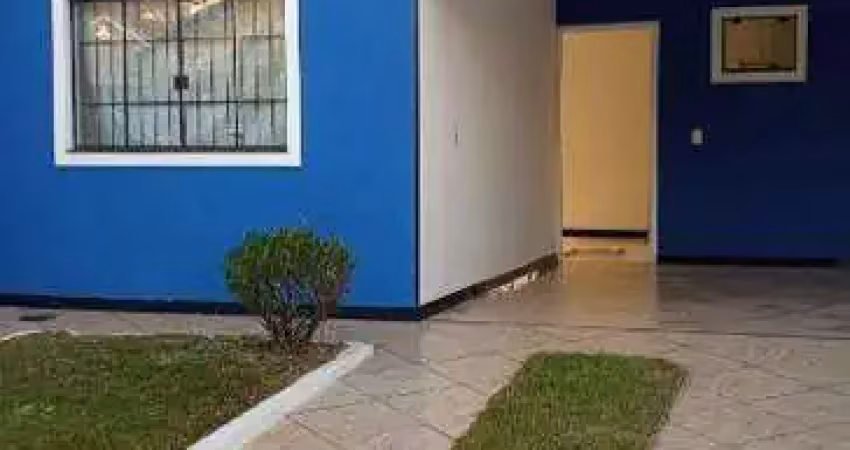 Sobrado Geminado 03 Dormitórios sendo 01 Suíte em Joinville/SC