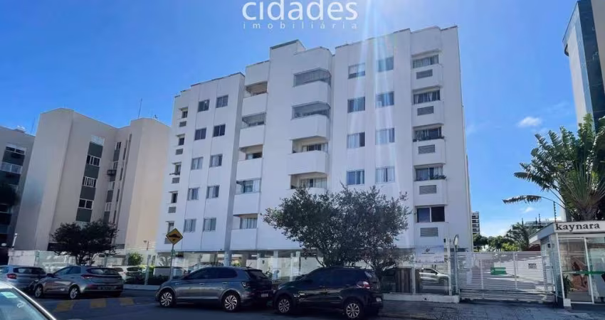 Amplo apartamento para venda de 3 quartos com garagem em Florianópolis, área continental, Jardim Atlântico