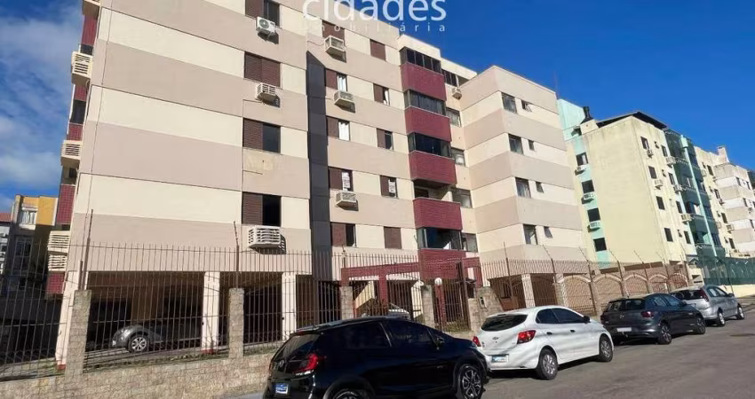Apartamento semimobiliado para aluguel de 2 quartos com garagem muito bem localizado no Estreito, Florianópolis