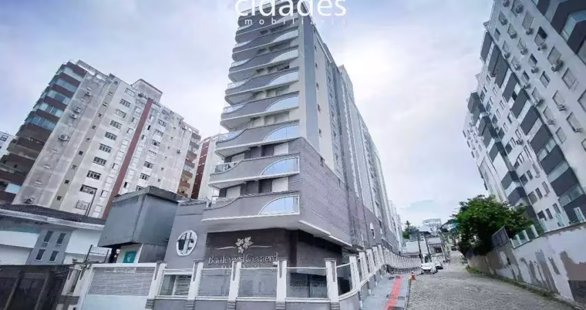 Aluguel de apartamento 2 quartos (suíte) com garagem a 1 quadra da beira mar norte junto ao mc donalds agronômica