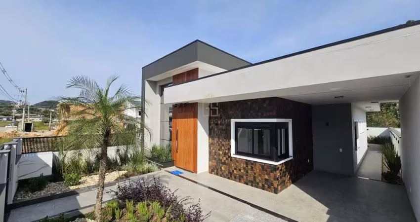 Casa à venda em Potecas | 3 Dormitórios | 1 Suíte