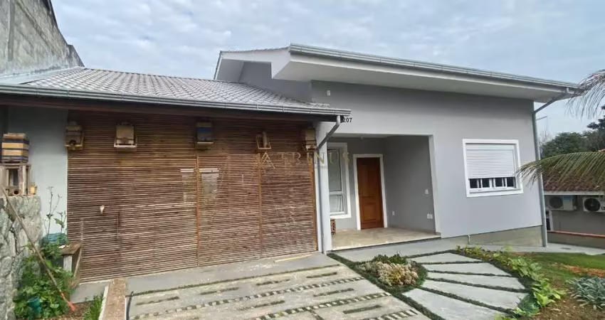 Casa com 2 quartos à venda na Cândida Rita da Cunha, 207, São Francisco, Santo Amaro da Imperatriz