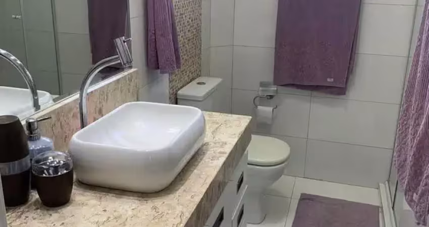 Casa em condomínio fechado