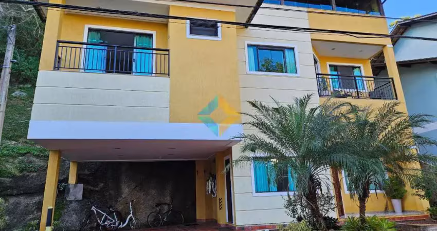 Casa de Condomínio com 3 dorms, Piratininga, Niterói - R$ 1.75 mi, Cod: 290