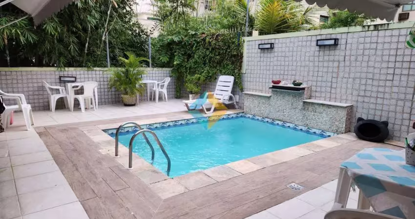 Casa com 4 dorms, Ingá, Niterói - R$ 2.1 mi, Cod: 345