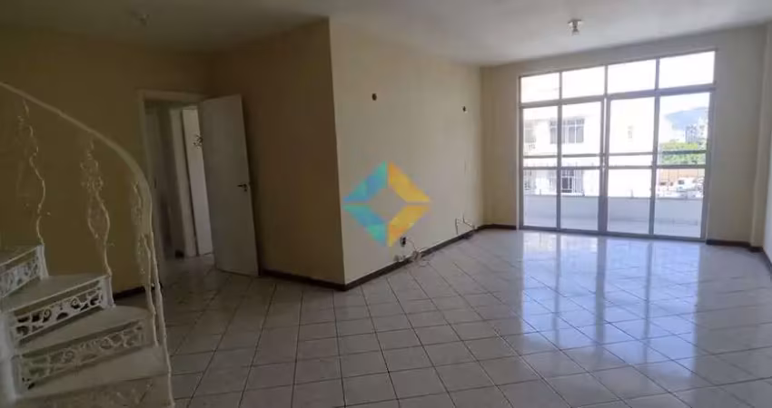 Cobertura com 3 dorms, São Domingos, Niterói - R$ 800 mil, Cod: 677