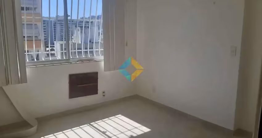Apartamento com 2 quartos, Santa Rosa, Niterói - R$ 420 mil, Cod: 1502