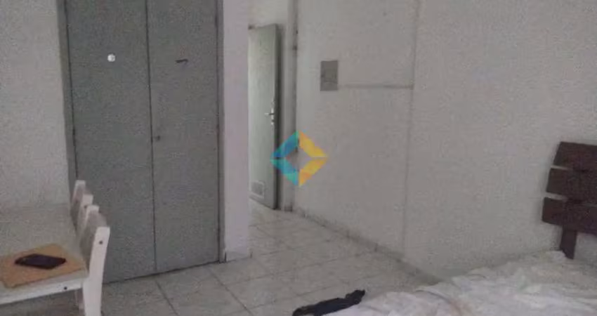 Kitnet com 1 quarto, centro, niterói - r$ 110 mil, cod: 1772
