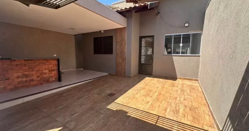 Casa para locação em campo grande, parque residencial rita vieira, 2 dormitórios, 1 suíte, 2 banheiros, 2 vagas