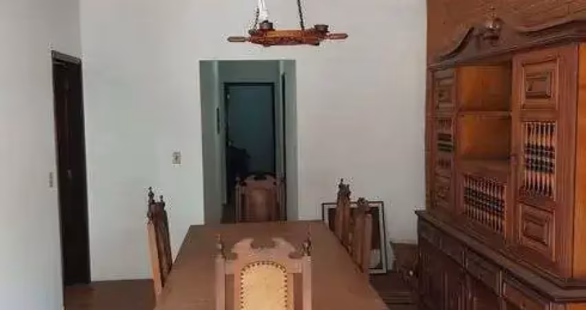 CASA A VENDA EM JUNDIAÍ - JARDIM DA FONTE - AT: 25,00 m² e AC: 153,00 m² - 3 VAGAS