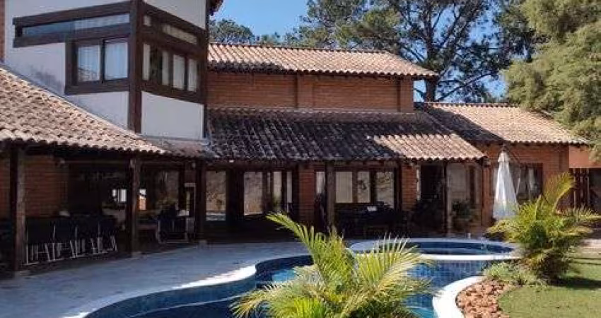 CASA EM CONDOMÍNIO EM JUNDIAÍ - VISTA VERDE – CAXAMBU - 3 dorms(suíte) - 4 vagas