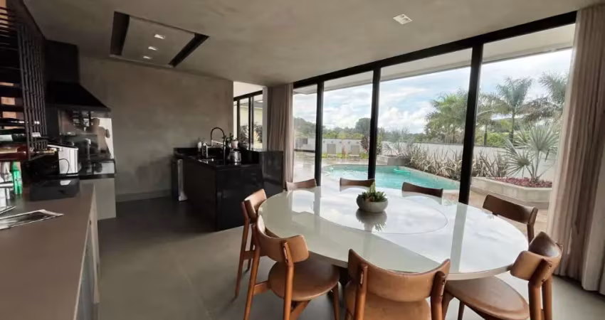 Casa em condomínio fechado com 3 quartos à venda na Avenida Doutor Adilson Rodrigues, 2542, Gramadão, Jundiaí