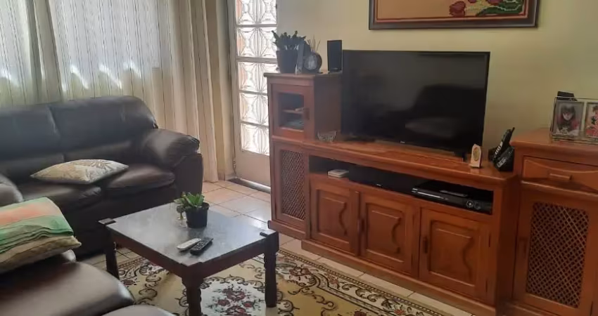 Casa com 3 quartos à venda na Rua Bernardino de Campos, 100, Bela Vista, Jundiaí