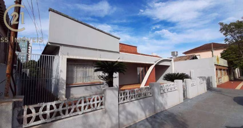 Casa à venda em Londrina, Centro, com 3 quartos, com 201.64 m²