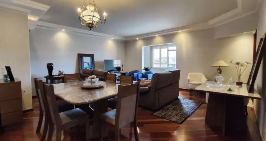 Casa à venda em londrina, universitário, com 3 quartos, com 223 m²