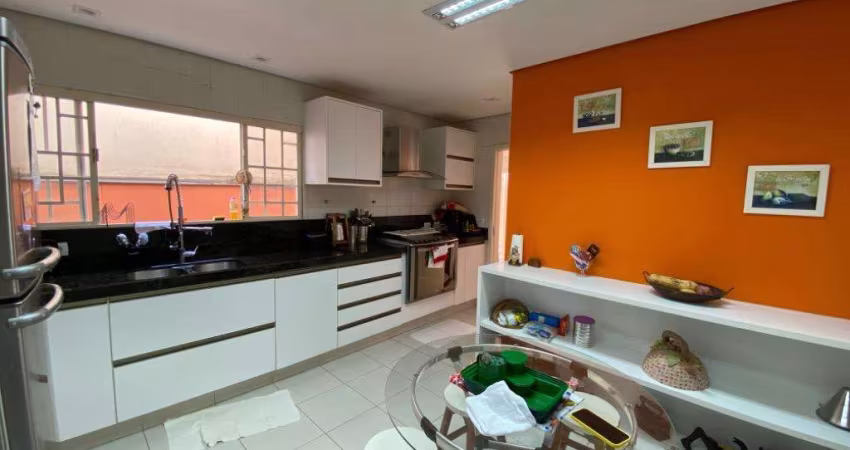Casa para alugar em Londrina, Lago Parque, com 3 suítes, com 305.75 m²