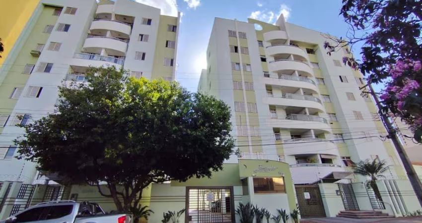 Apartamento à venda  com 3 quartos, sendo 1 suíte, próximo a Av Maringá, com 83 m², Edifício Bertipaglia