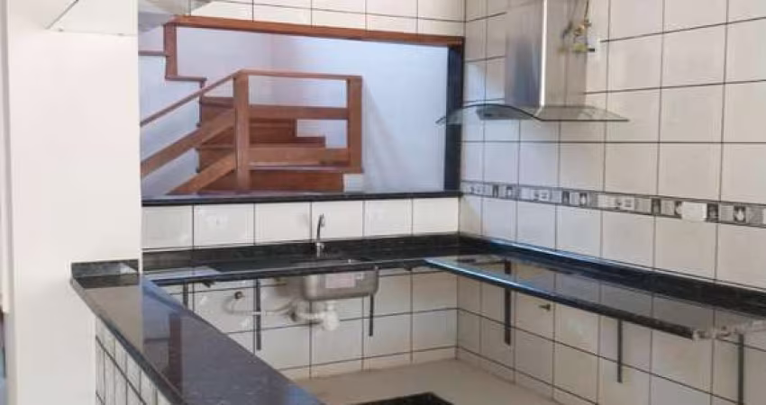 Casa à venda e para alugar em Londrina, Conjunto Habitacional Alexandre Urbanas, com 3 quartos