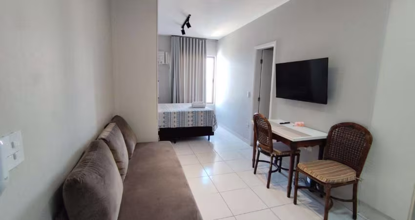 Apartamento a venda no Beracá Home, com 1 dormitório, andar alto e vaga de garagem, oportunidade para investidor locar por Airbnb.