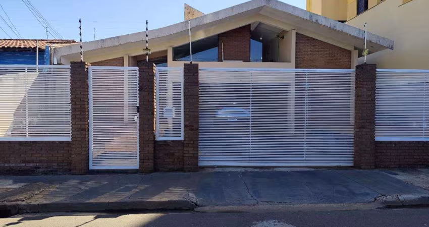 Casas à venda em Londrina. 233m²