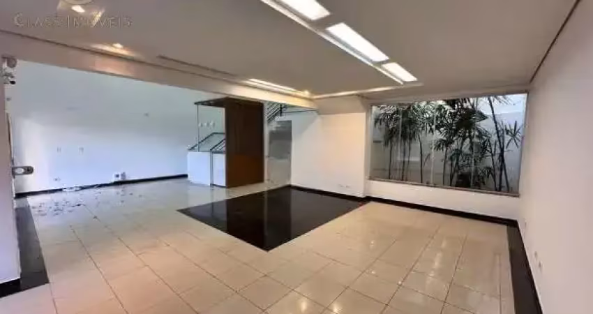 Casa para alugar em londrina, centro, com 6 quartos, com 260 m²