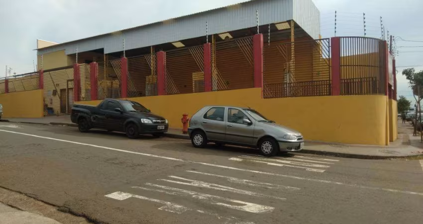 Barracão à venda em Londrina, Nova, com 270 m²