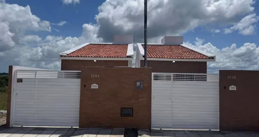 Casa para venda no centro de santa rita-pb: 2 quartos, 1 suíte, 2 banheiros, 1 vaga de garagem, 55m². aproveite!