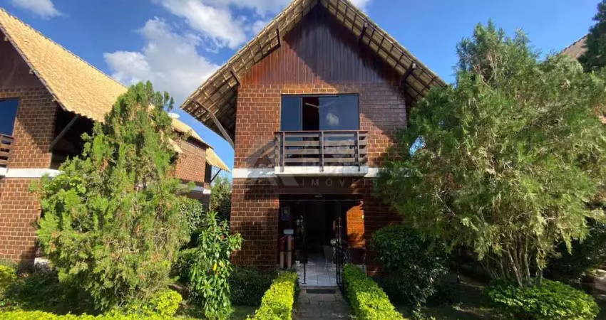 Casa com 4 quartos à venda na Rua Tradição, Alpes Suiços, Gravatá