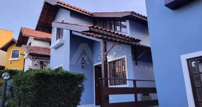Casa em condomínio fechado com 4 quartos à venda na Avenida Cícero Batista de Oliveira, 1632, Alpes Suiços, Gravatá