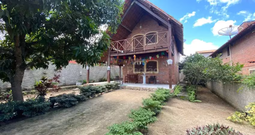 Casa com 4 quartos à venda na Avenida Cícero Batista de Oliveira, 1632, Alpes Suiços, Gravatá