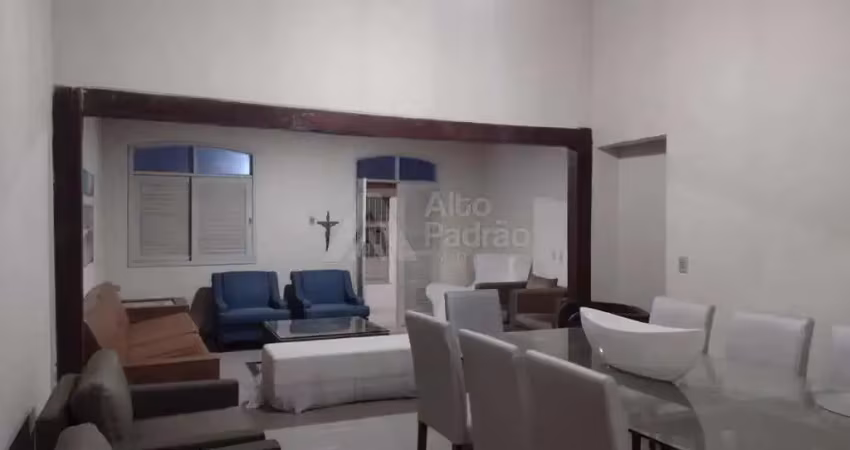 Casa com 6 quartos à venda na Rua do Triunfo, 1632, Gravatá Centro, Gravatá