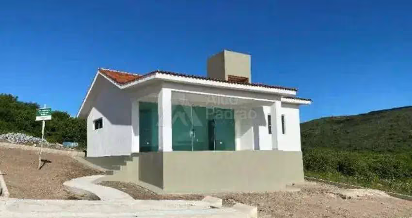 Casa com 3 quartos à venda na Avenida Cícero Batista de Oliveira, 1632, Alpes Suiços, Gravatá
