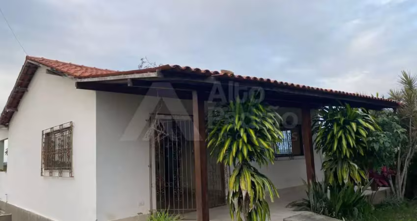 Casa com 5 quartos à venda na Avenida Cícero Batista de Oliveira, 1632, Alpes Suiços, Gravatá