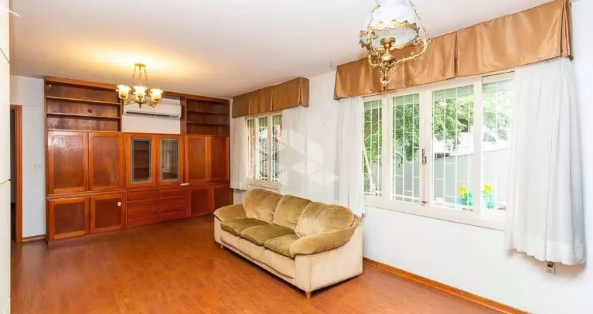 Apartamento com 3 quartos à venda na Avenida Soledade, 386, Petrópolis, Porto Alegre