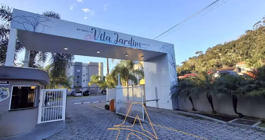 Apartamento semimobiliado com 2 dormitórios - itoupavazinha
