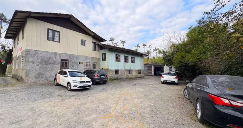 Terreno amplo e bem localizado – 1.286,28m² – zona comercial em blumenau