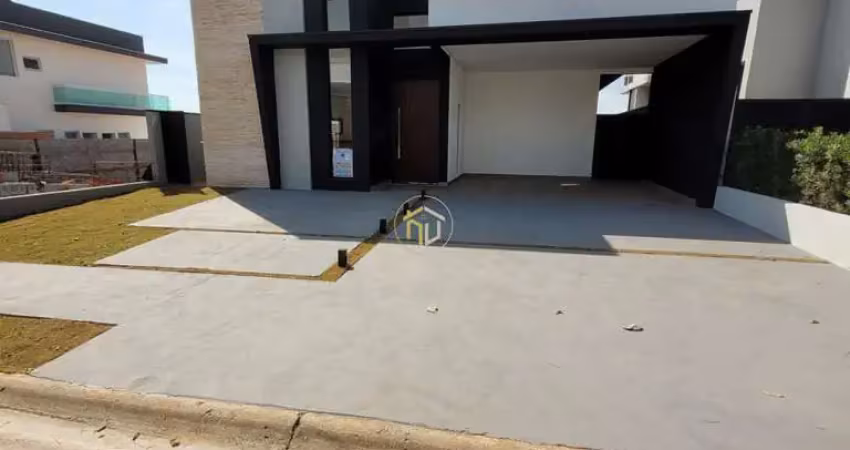 Ca0003 - casa térrea em condomínio com 3 suítes e sala de 3 ambientes