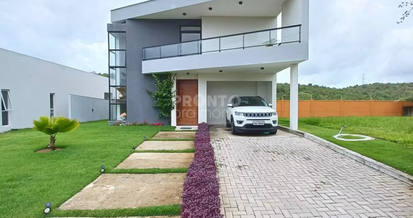 CASA EM CONDOMINIO conforto e lazer em Vargem Fria – 408m² de puro bem-estar!