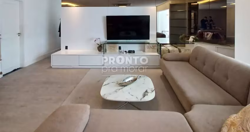 Apartamento com excelente localização no bairro das graças, com 157m² de área útil.