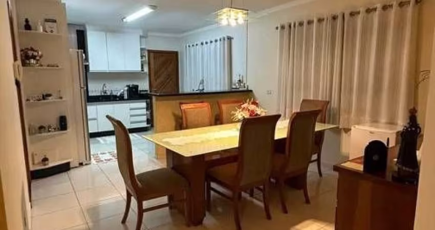 Lindo sobrado em Vila Santa Catarina com 3 dormitórios