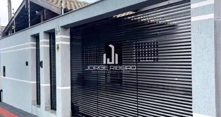 Casa com 4 quartos à venda na Tassiano Barrios, 64, Cafezal, Londrina