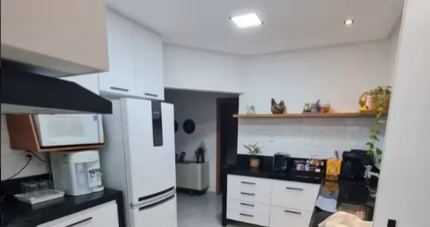 Ótima oportunidade com móveis planejados excelente localização.