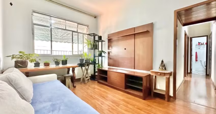 Apartamento com elevador e garagem à venda no centro de teresópolis rj