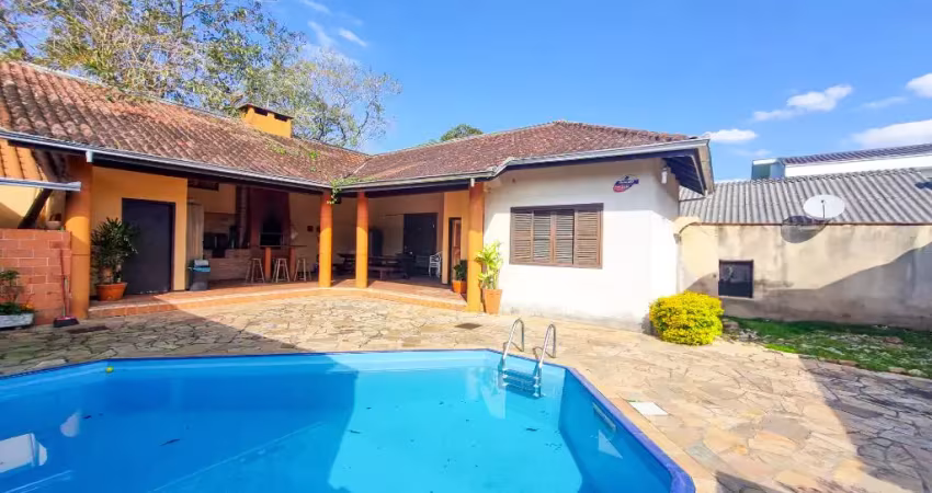 Casa com piscina no costa e silva ampla area de lazer com churrasqueira