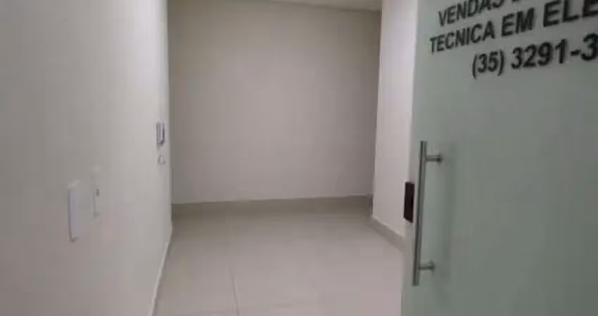 Sala comercial para alugar na Avenida São José, Centro, Alfenas